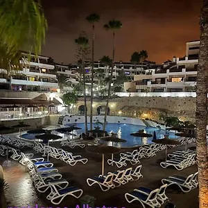 https://appartamento-maximar-otto-posti-piscina-riscaldata.in-canary-islands.com