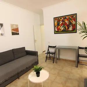 https://spacious-family-flat-by-canary365.in-canary-islands.com